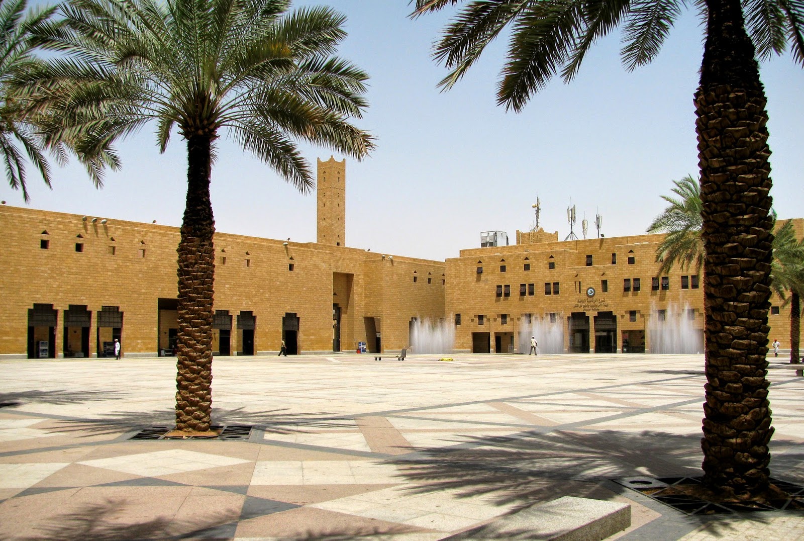 Het Al Safa-plein in het oude centrum van Riyad